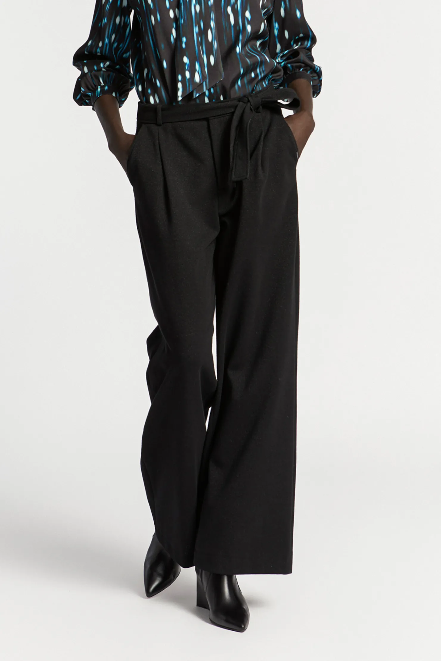 broek_met_lurex_2-1.webp DAMES Xandres Broek met lurex