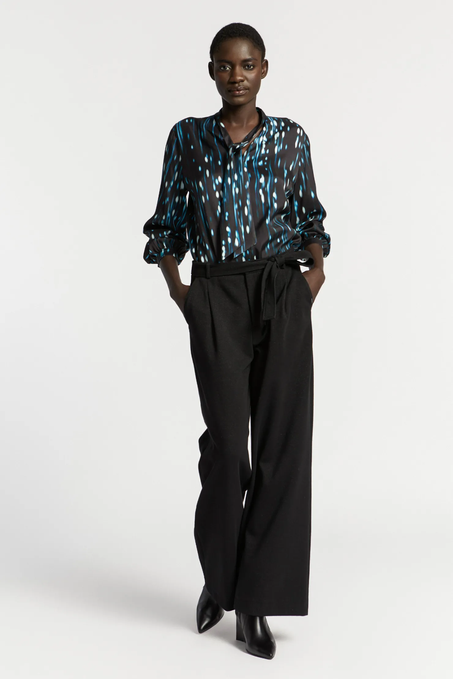 broek_met_lurex_4-1.webp DAMES Xandres Broek met lurex