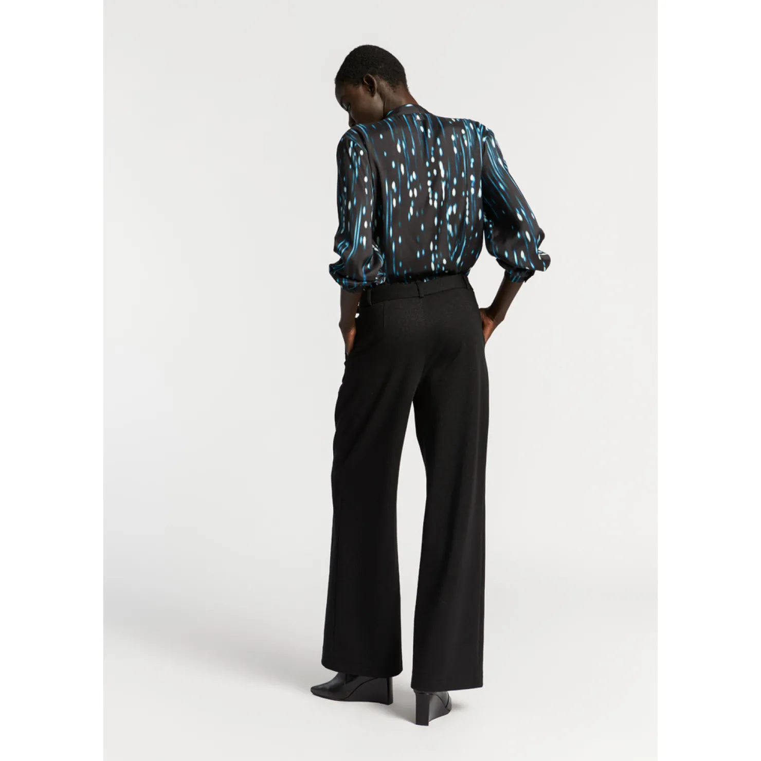 broek_met_lurex_8-1.webp DAMES Xandres Broek met lurex