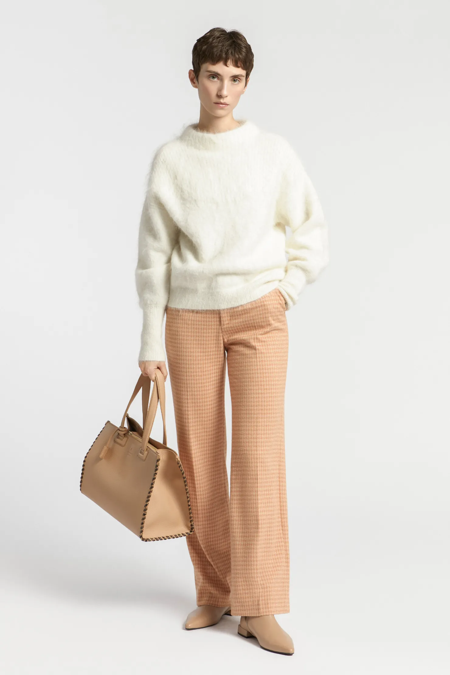 broek_met_pieddepoule_print_4-4.webp DAMES Xandres Broek met pied-de-poule print