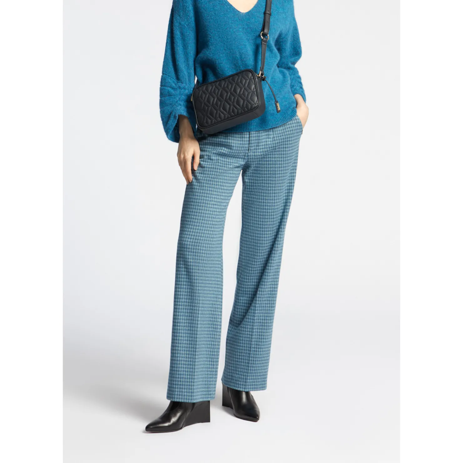 broek_met_pieddepoule_print_7-1.webp DAMES Xandres Broek met pied-de-poule print