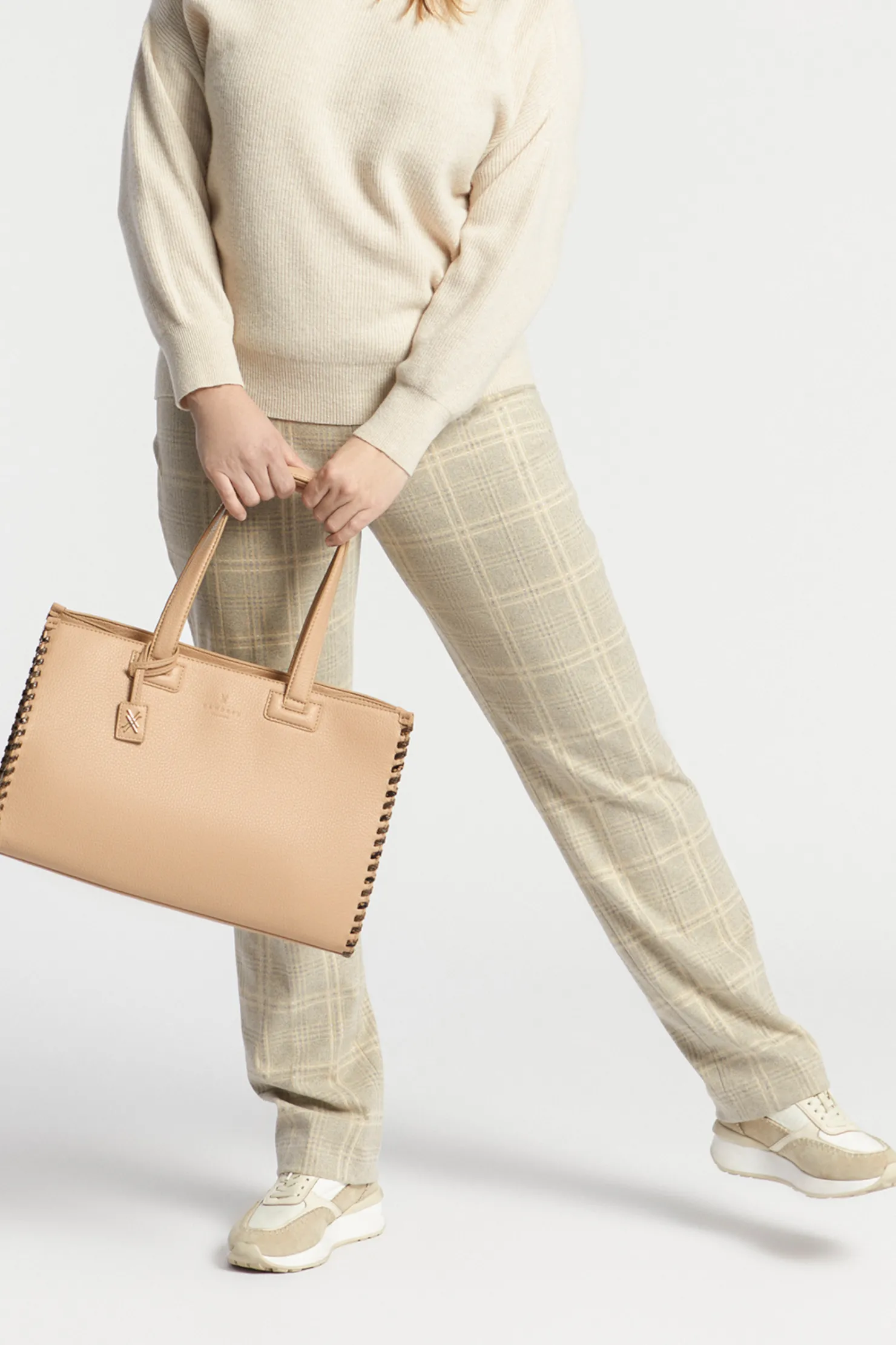 broek_met_ruitenprint_2.webp DAMES Xandres Broek met ruitenprint