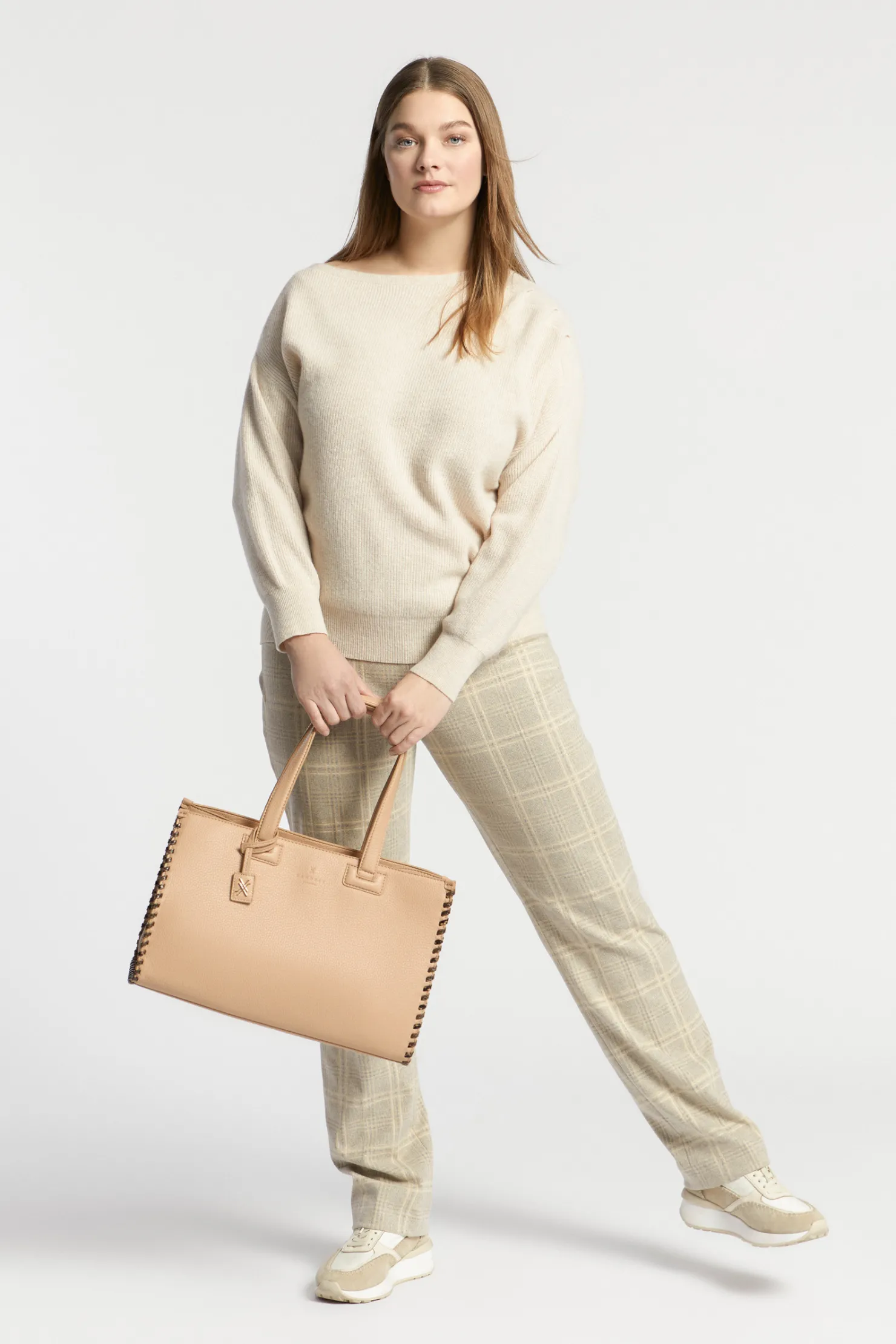 broek_met_ruitenprint_5.webp DAMES Xandres Broek met ruitenprint