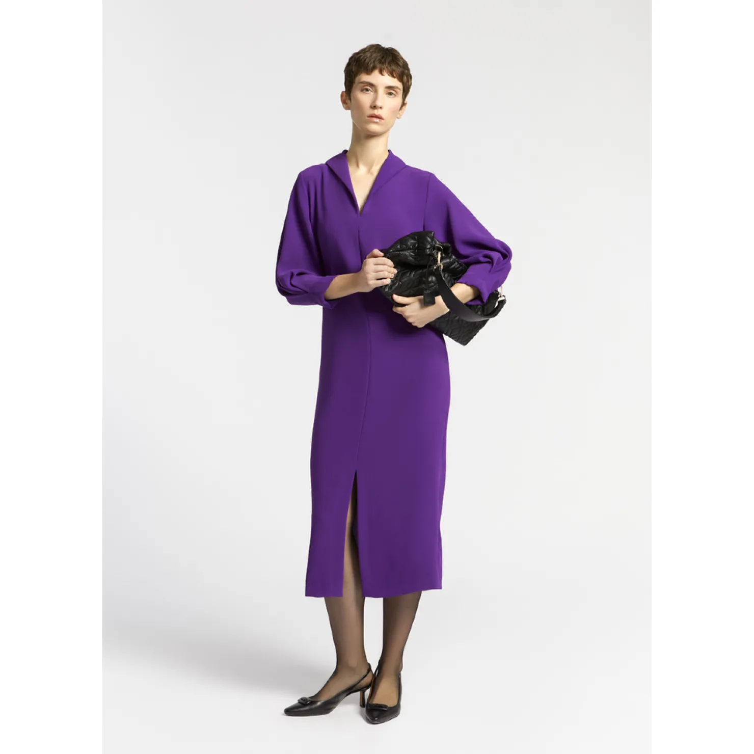 gecentreerde_jurk_met_vhals_12.webp DAMES Xandres Gecentreerde jurk met V-hals