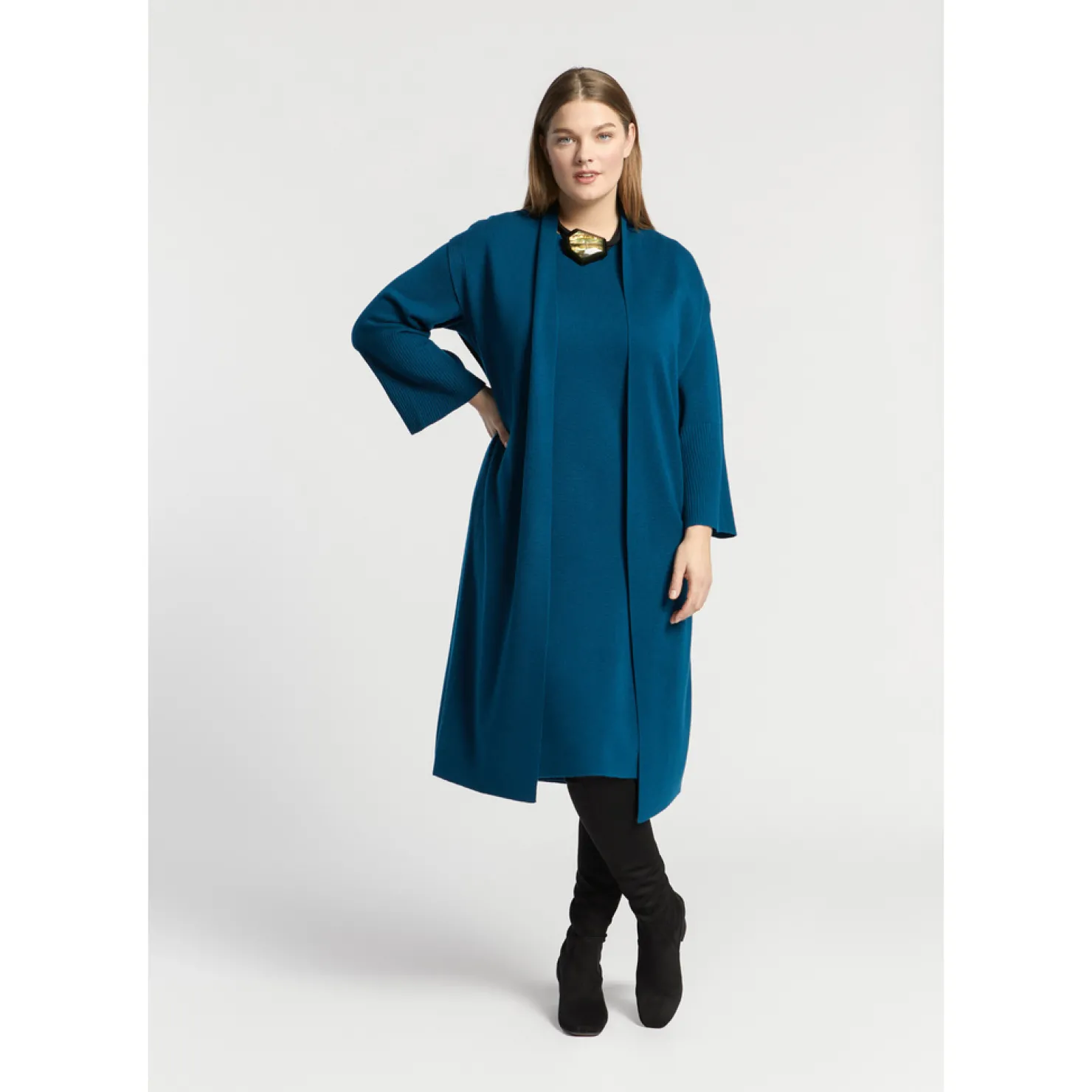 lange_gebreide_gilet_13.webp DAMES Xandres Lange gebreide gilet