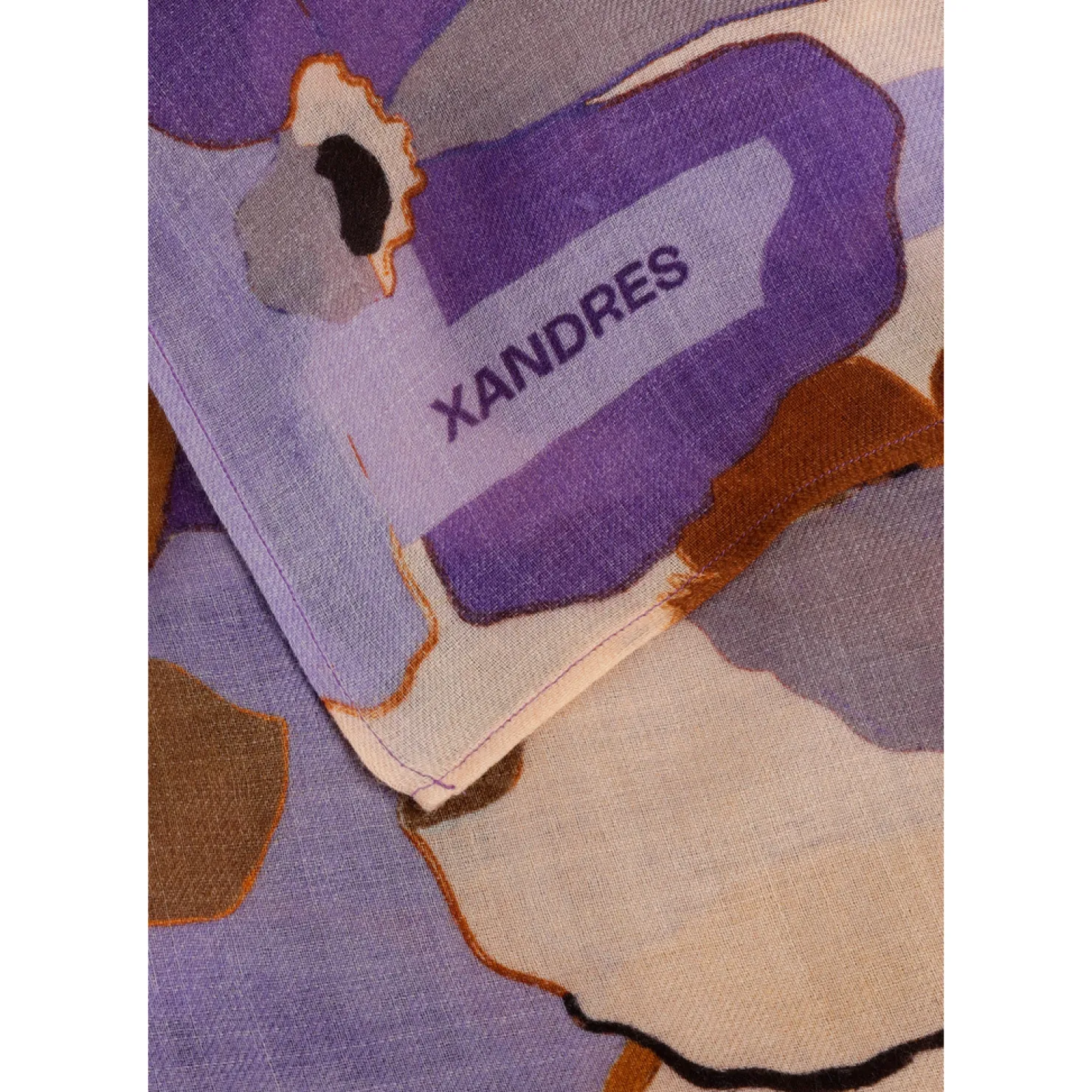 wollen_sjaal_met_bloemenprint_3-1.webp DAMES Xandres Wollen sjaal met bloemenprint